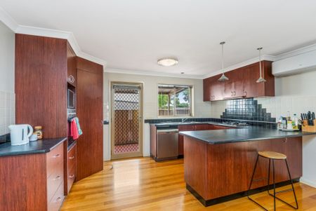 7 Knights Court Strathfieldsaye VIC - Photo 3