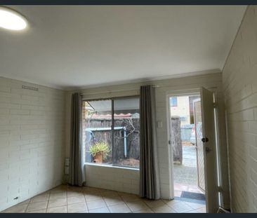 2Br Single-Storey Unit in Small group of only 4 - Photo 4