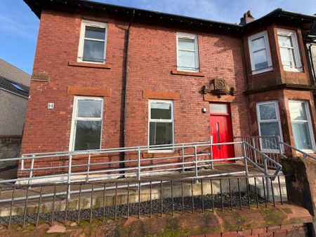 2 bedroom flat to rent - Photo 5