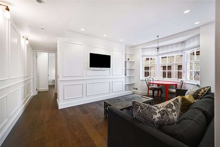 A modern and bright one-bedroom apartment benefitting from wooden floors throughout, concierge and lift access in Cranmer Court SW3. - Photo 3