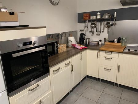 Location Appartement 4 pièces 77m² LES VANS 07140 - Photo 2