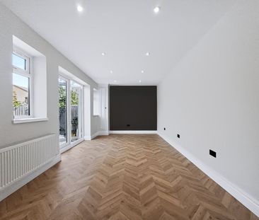 3 Bed Maisonette, Fenton Road, N17 - Photo 2