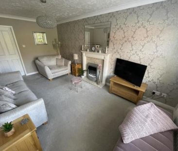3 bedroom semi-detached house to rent - Photo 2