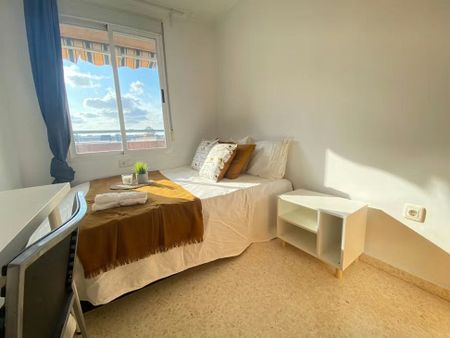 Carrer de José María Haro, Valencia, Valencian Community 46022 - Photo 5