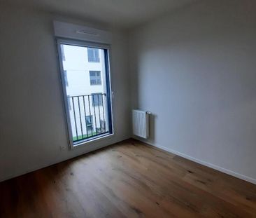 Location Appartement 3 pièces 65m² ST NAZAIRE 44600 - Photo 3
