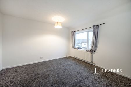 3 bedroom house to rent Newlands Drive, Lowton, Warrington, WA3 - Photo 5