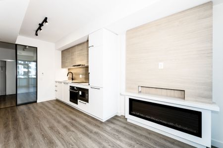 For Lease - 1050 Eastern Avenue Unit# 1022, Toronto, Ontario - Photo 2