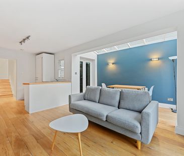2 Bed Flat, Oaklands Grove, W12 - Photo 2