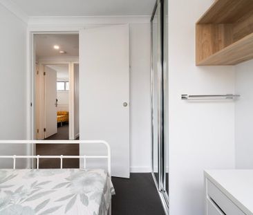 10-bedroom shared house, Norman St - Photo 3