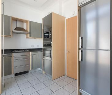 3 bedroom penthouse to rent - Photo 6