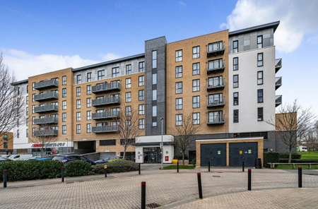 2 bedroom flat to rent - Photo 2