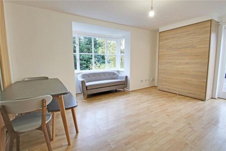 Studio to rent - Photo 3