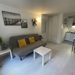 Location Appartement 2 pièces 25m² CABOURG 14390 - Photo 2