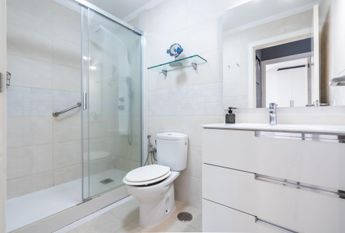 ¡Oportunidad Única! Fantástico Piso Reformado en el Corazón de Adeje – 0067-04588