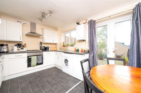 2 bedroom terraced house to rent - Photo 5