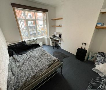 5 bedroom house share to rent - Photo 4