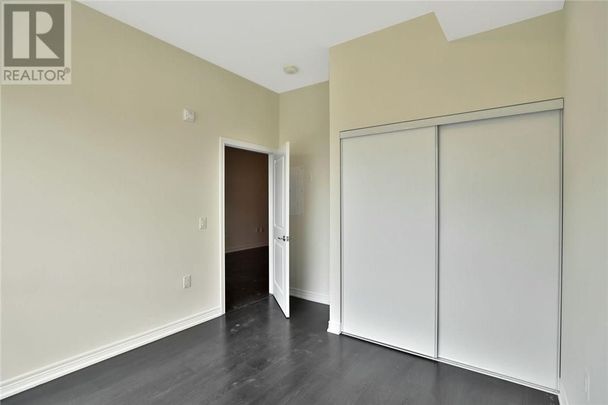 For Lease - 2388 Khalsa Gate Unit# 104, Oakville, Ontario - Photo 1