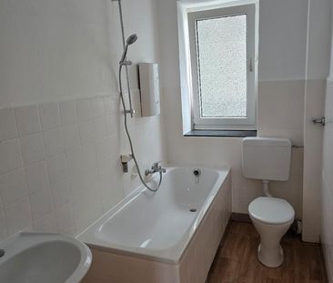 Großzügige 2,5-Zimmer-Wohnung mit ca. 73,73m² Wohnfläche und Loggia - Photo 4