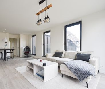 Modern en lichtrijk appartement met uniek uitzicht in hartje Elversele - Foto 3