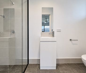 Brand New Duplex Home! - Photo 2