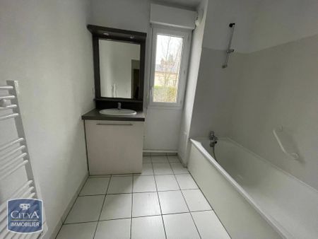 Appartement à louer 3 pièces 70.08m² - Photo 2