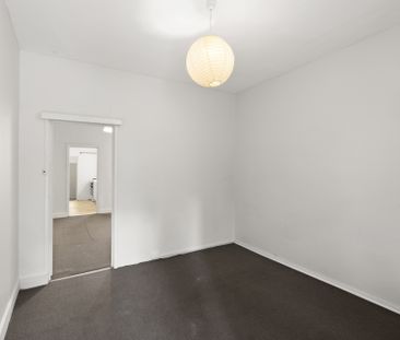 13 Bridge Street, Erskineville NSW 2043 - House For Rent | Domain - Photo 4