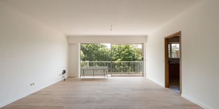 Appartement te huur in Edegem voor € 995 met 3 slaapkamers - Photo 2