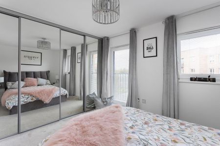 2 bedroom flat to rent - Photo 5