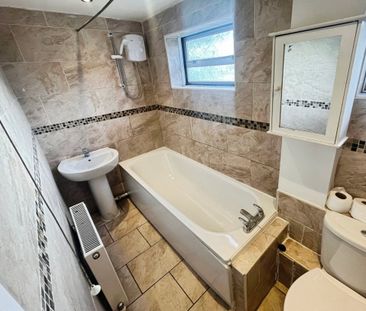 The Links, Trevethin, PONTYPOOL - Photo 1