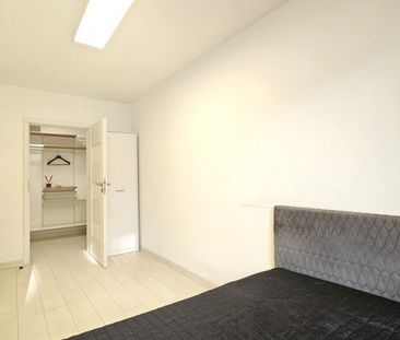 Prądnik Czerwony, ul. Reduta, Kraków - Фото 3