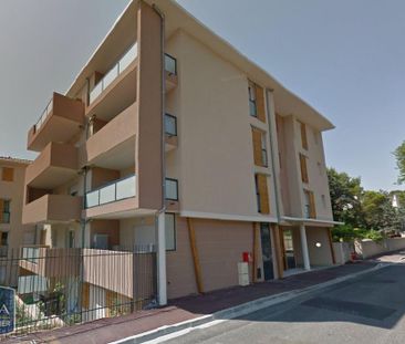 Location Appartement 3 pièces 61m² MARTIGUES 13500 - Photo 3