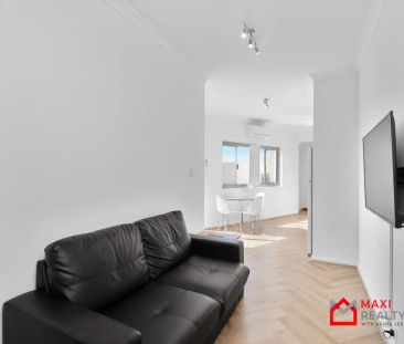 15/8 Bragor Place, Ardross WA 6153 - Photo 2