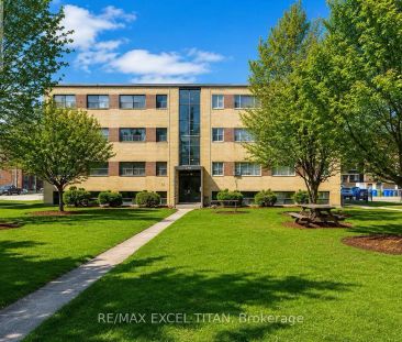 10 - 799 ROBINSON STREET — 2 Bedroom - Photo 1