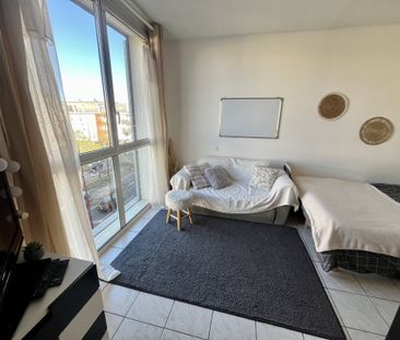 Location Appartement 1 pièce 24m² RODEZ 12000 - Photo 3