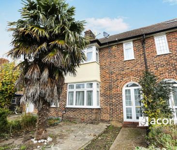 3 bedroom terraced house to rent - Photo 5