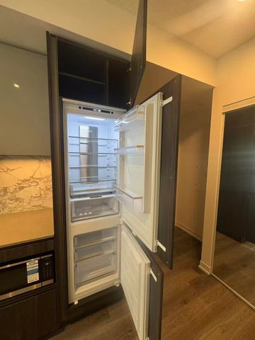 For Lease - 8 Interchange Way Unit# 5801, Vaughan, Ontario - Photo 4