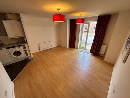Brett Young Close, Halesowen, West Midlands, B63 - Photo 3