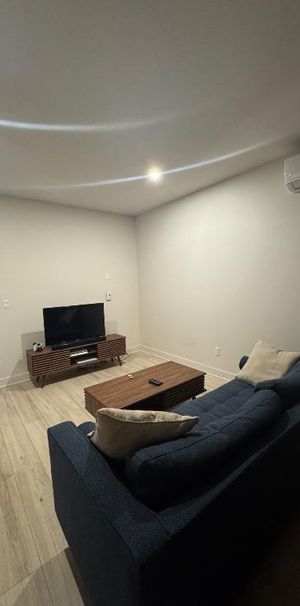 Chambre colocation 4 1/2 - Photo 1