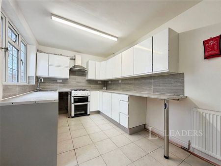 3 bedroom house to rent Reservoir Road, Erdington, Birmingham, West Midlands, B23 - Photo 4