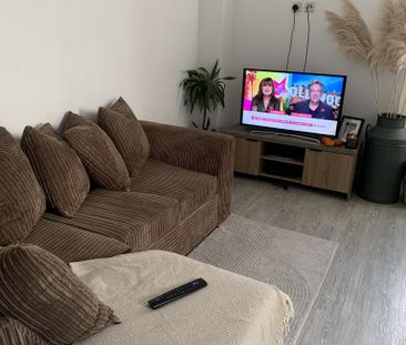 1 bedroom flat to rent - Photo 6