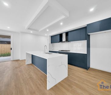 !! Brand New Fully Upgraded Home for Rent in Tarneit !! - Photo 6