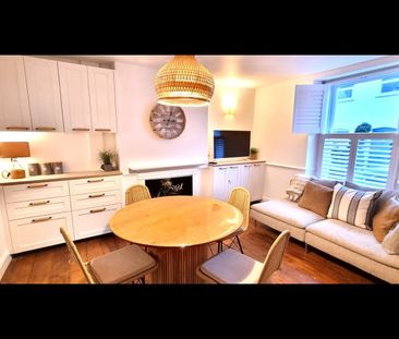 1 Bed Terraced House, High Street, BS8 - Photo 3