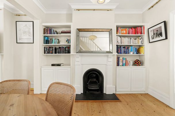 Terraced two bedroom home in beautiful neighbourhood - Photo 1