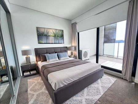 Beautifully Presented Apartment! - Photo 3