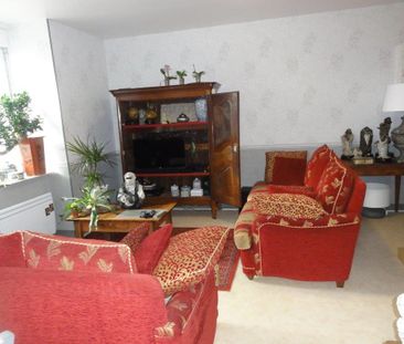 Location Appartement 2 pièces 58m² LE CREUSOT 71200 - Photo 1