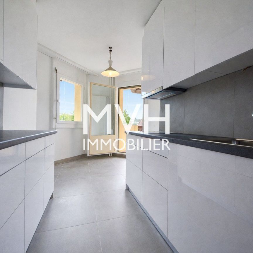 Close to UN in quiet 5-room apartment renovated with 3 balconies - Foto 1