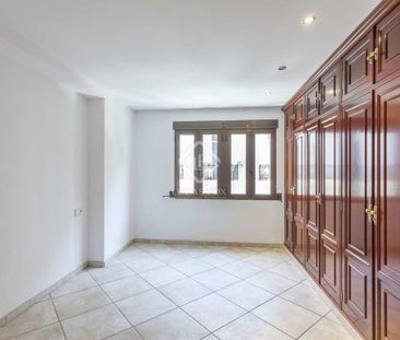 Luxury Apartment for rent in Valencia - Photo 2