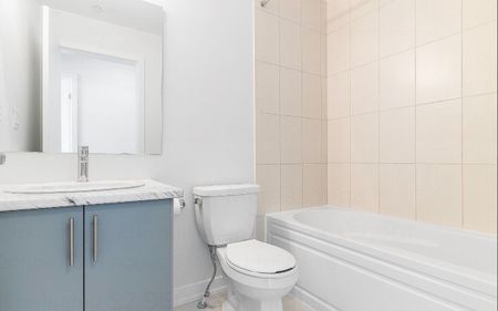 For Lease - 3560 Colonial Drive Unit# 2, Mississauga, Ontario - Photo 5