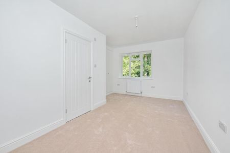 3 bedroom apartment to rent - Photo 5