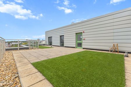 Liverpool Street - Photo 4